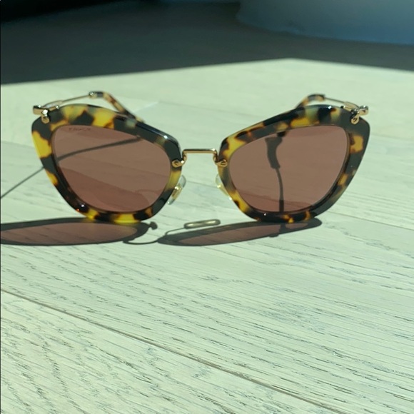 Miu Miu Cat Eye Sunglasses main image 7
